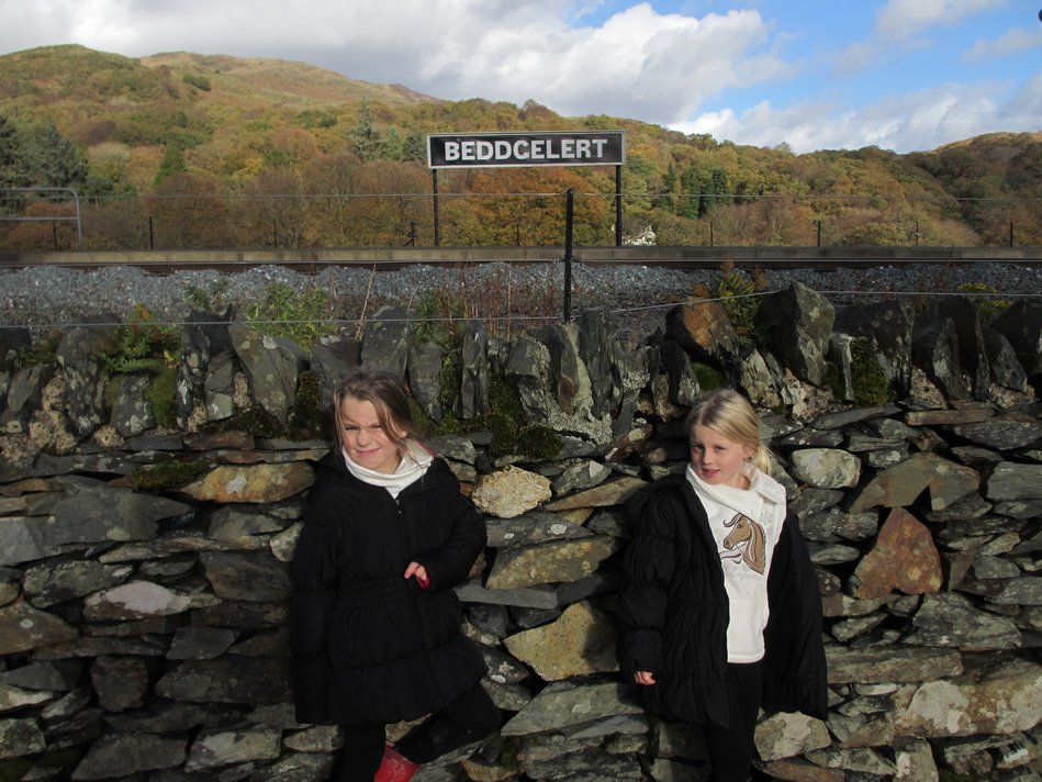 family_2012-11-02 14-14-11_wales